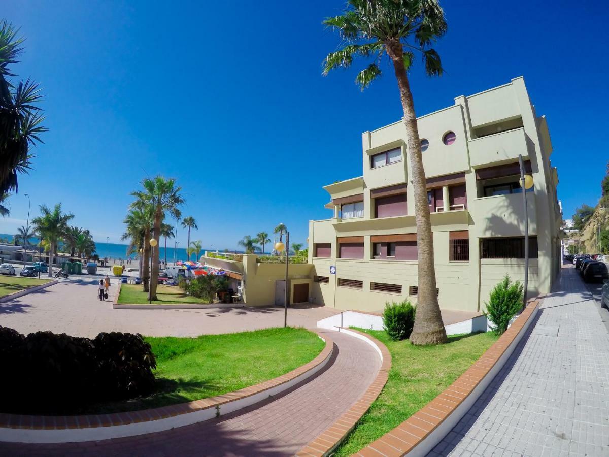 Burriana Beach Apartment Нерха Экстерьер фото