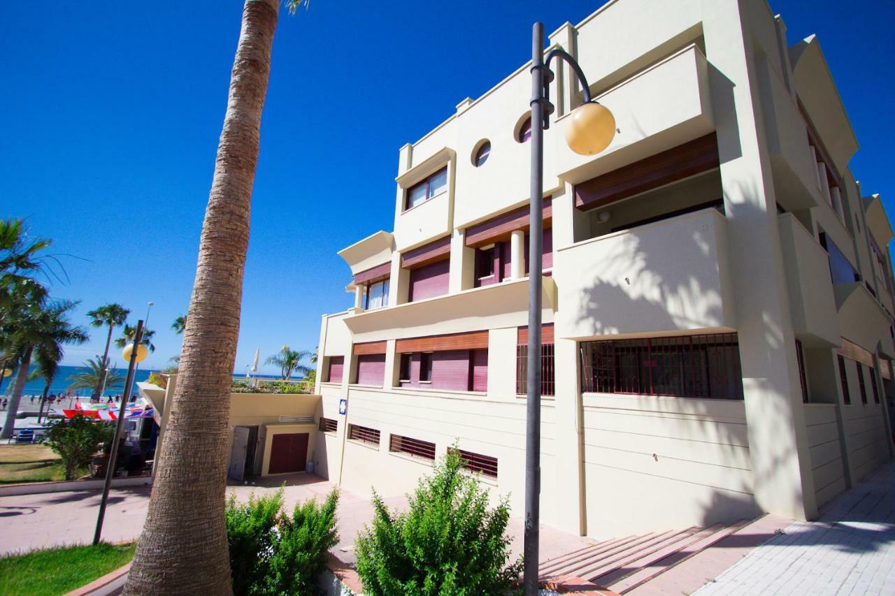 Burriana Beach Apartment Нерха Экстерьер фото