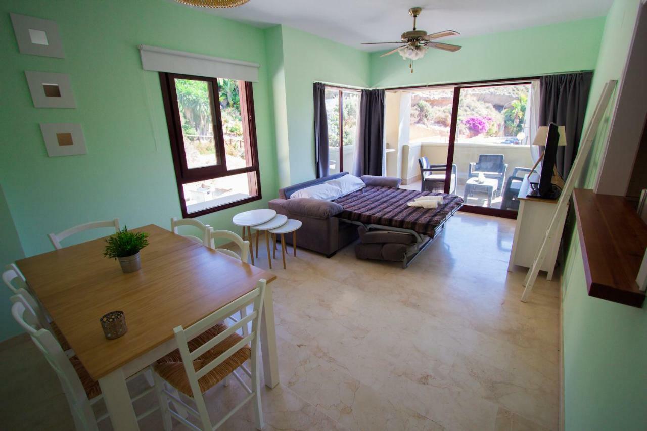 Burriana Beach Apartment Нерха Экстерьер фото